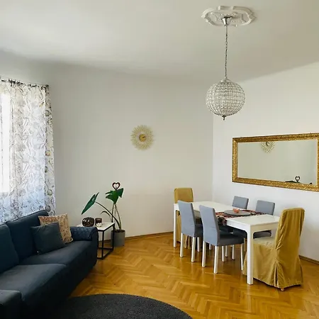 Blue Church Views Bezrucova - 3 Bedrooms Sleeps 6